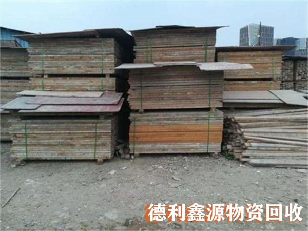 長(zhǎng)治竹膠板回收